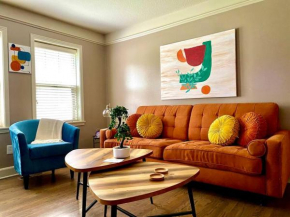 Luxury 2BR Condo Min from Downtown KC